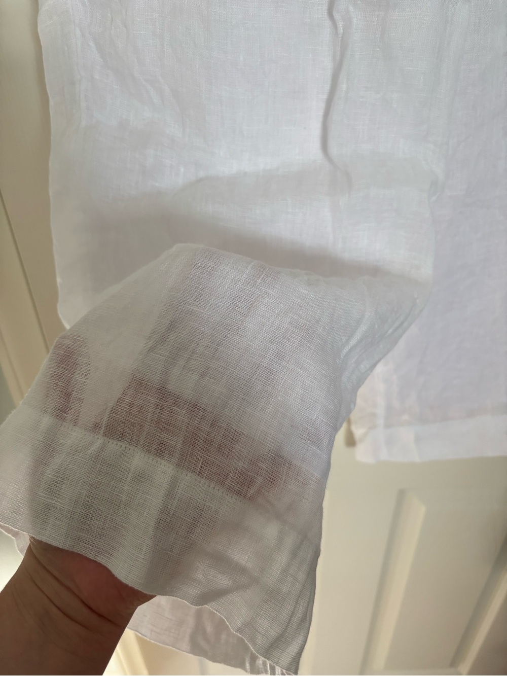 C&C California White Elastic-Waist Linen Pants - Picture 7 of 8